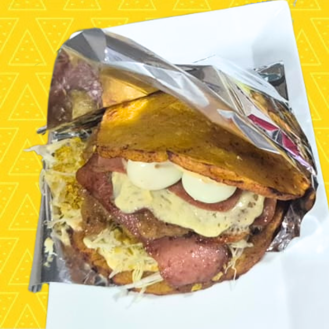 Black and white Minimalist Female Moon Logo Instagram Post (5)